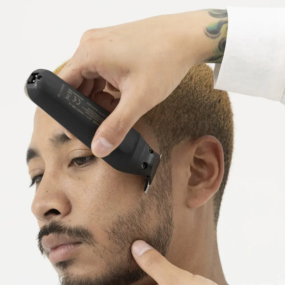 Panasonic THE BARIKAN: Professional T-Blade Trimmer for Barbers